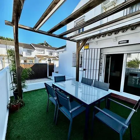 Tranquilidad En El Centro By Chiclana Dreams